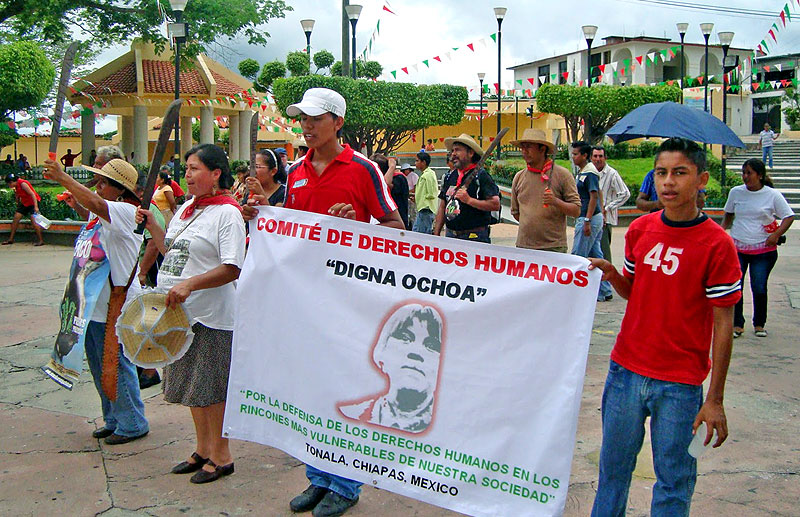 Banner of the Digna Ochoa Center for Human Rights, for the defense of the human rights of the most vulnerable in our society, Tonalá, Chiapas, Mexico © lavozdelanahuac Banner of the Digna Ochoa Center for Human Rights, for the defense of the human rights of the most vulnerable in our society, Tonalá, Chiapas, Mexico © lavozdelanahuac
